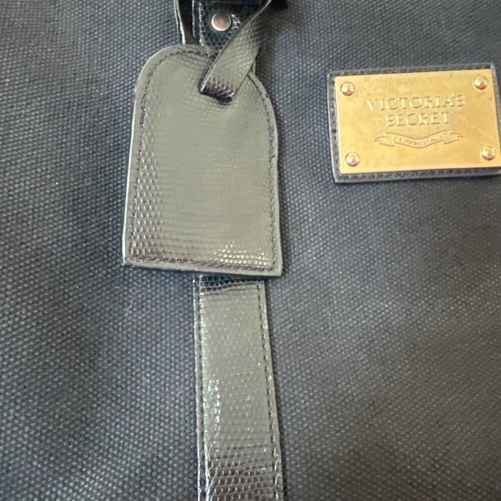 Vintage Y2K Victoria’s Secret Black Canvas Weekender Duffel Bag - Picture 13 of 16